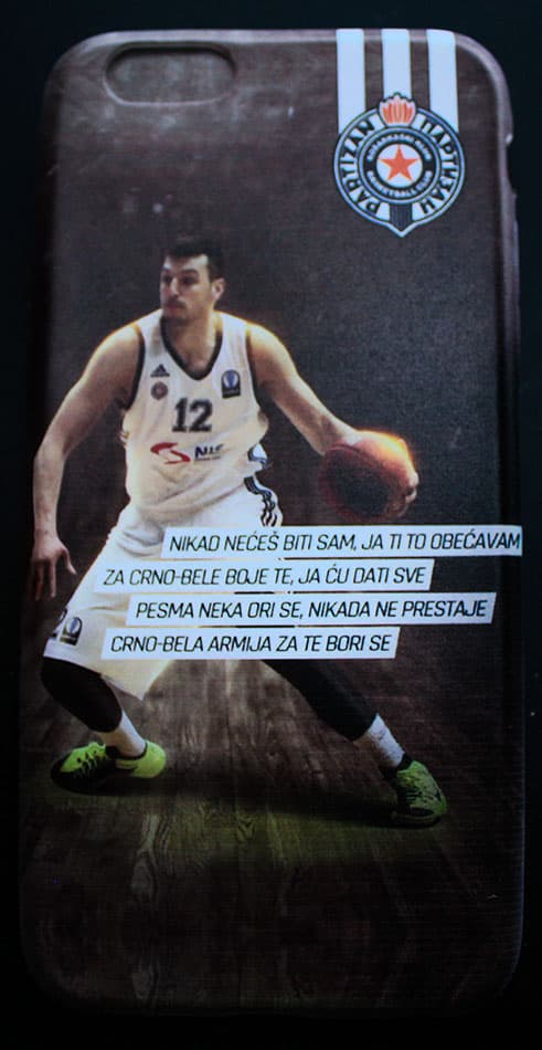 Maska Za Mobilne Telefone KK Partizan Dragan Milosavljević - Crno Bela Armija Za Te Bori se...