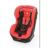 Nania Ferrari autosedište Cosmo Furia 081179 Nania Ferrari autosedište Cosmo Furia 081179 - Sedište sa oficijelnom licencom Ferrari dizajna nudi bezbednost bez kompromisa. Za dete do 18 kg težine, aproksimativno od prvih dana do 4 godine.
Pravilan položaj i udobnost omogućeni su anatomski oblikovnom, tapaciranom podlogom.