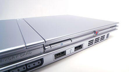 Sony Playstation 2 Silver New + Džojstik - thumbnail 1