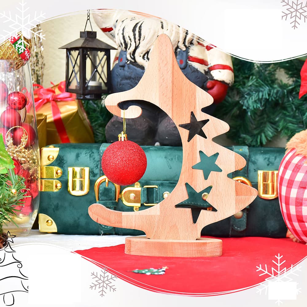 Jelka ukras od drveta bukve 29x26cm