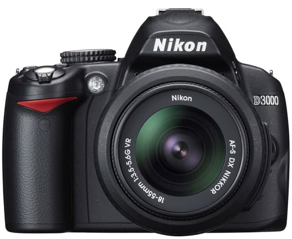 Nikon SLR fotoaparat D3000 sa objektivom 18-55VR