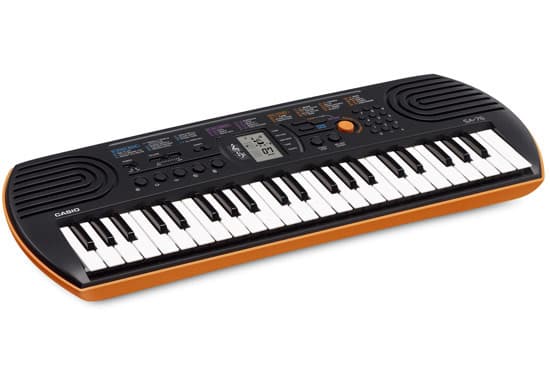 Klavijatura - sintisajzer Casio SA-76H7
