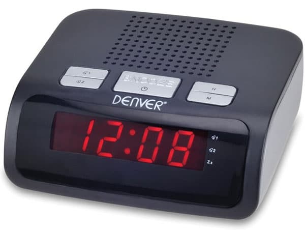 Digitalni radio sat sa budilnikom Denver EC-34