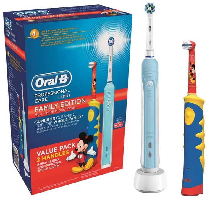 Oral-B Poklon set Dečija Mickey i električna četkica za odrasle