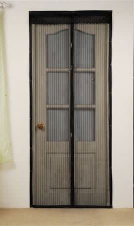 Zavesa sa magnetima - crna