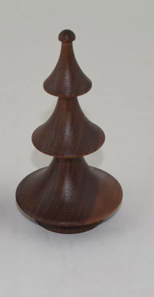 Jelkica Zima od orahovog drveta 12 cm