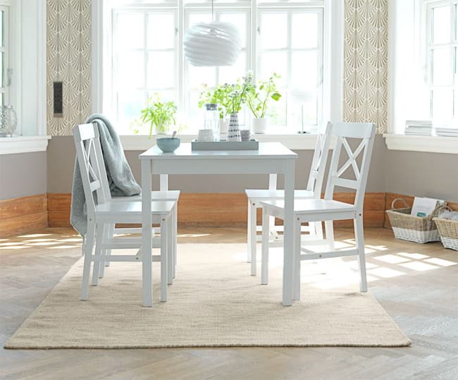 Trpezarijska garnitura Bourge Sto i četiri stolice