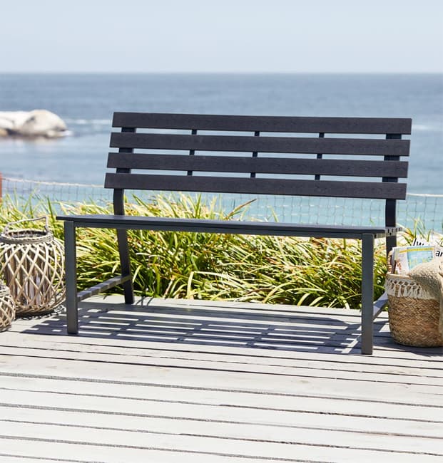 Baštenska klupa Mona