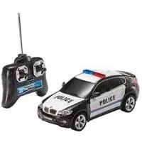 Kliknite za detalje - Revell Auto na daljinsko upravljanje BMW X6 Police 1:24 24655