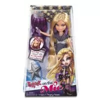 Kliknite za detalje - Bratz Lutka On The Mic Cloe 509776