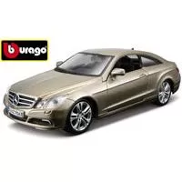 Kliknite za detalje - Bburago maketa automobila 1:32 Street Mercedes Benz Kit BU45126