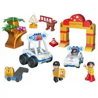 Kliknite za detalje - BanBao Policijski set u kantici 8974