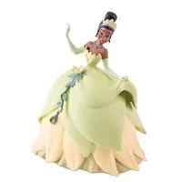 Kliknite za detalje - Bullyland Disney Figurica Princeza i žabac - Princeza Tiana
