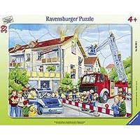 Ravensburger puzzle 39 delova - Vatrogasci u akciji 2 06393