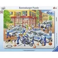 Kliknite za detalje - Ravensburger puzzle 35 delova - Policijska akcija 06642