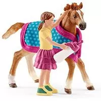 Kliknite za detalje - Schleich Figurice Domaće životinje - Ždrebe i devojčica 42361