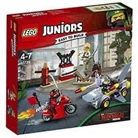 Kliknite za detalje - LEGO® Juniors kocke The NINJAGO Movie - Shark Attack – Napad ajkule 108 delova 10739