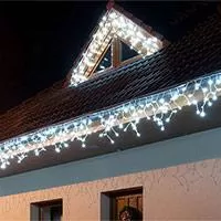 Kliknite za detalje - Nastavljajuće novogodišnje LED lampice 2m x 0.5m 76L Icicle za unutrašnju i spoljašnju upotrebu