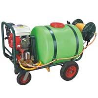 Motorna prskalica za voće 100L Womax W-MRS 3100-100 78740010