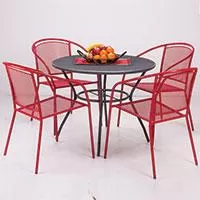 Baštenska Garnitura Noto Red - 4 Stolice i Sto - Praktična, otporna baštenska garnitura od metala koji je premazan zaštitnim slojem za korišćenje napolju. Dimenzije stola su: 91.5 x 71 cm, a stolice: 62.5 x 56.5 x 80 cm. Idealna je za dvorišta i terase, a po potrebi, je možete...