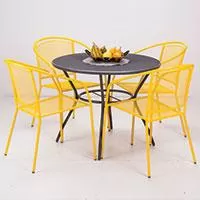 Baštenska Garnitura Noto Yellow - 4 Stolice i Sto - Praktična, otporna baštenska garnitura od metala koji je premazan zaštitnim slojem za korišćenje napolju. Dimenzije stola su: 91.5 x 71 cm, a stolice: 62.5 x 56.5 x 80 cm. Idealna je za dvorišta i terase, a po potrebi, je možete...