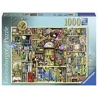 Kliknite za detalje - Ravensburger Puzzle 1000 delova - Bizarna prodavnica knjiga Kolin Tompson 19418