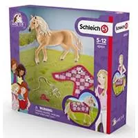 Kliknite za detalje - Schleich Figure - Konji - Andaluzijski pastuv sa pokrivačem 42431