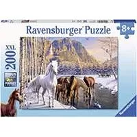 Kliknite za detalje - Ravensburger Puzle 200 delova - Konji i zima 12690