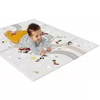 Kliknite za detalje - KIDS II Disney Baby Prostirka za igru Mickey Mouse on the Road SKU11698