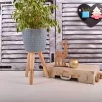 Kliknite za detalje - Drveni stalak sa plavom saksijom otvora 20 cm