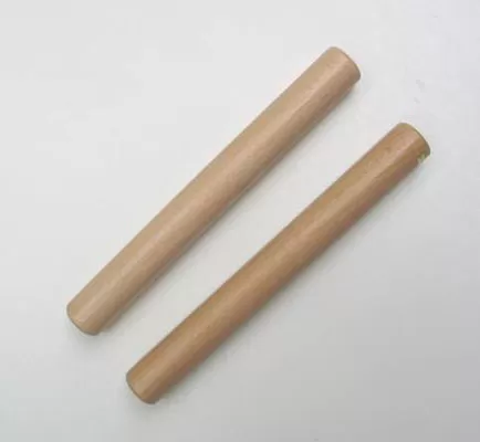 Maxtone claves štapići TC-22C - Claves štapići su jedan od osnovnih udaračkih latino instrumenata. - Slika