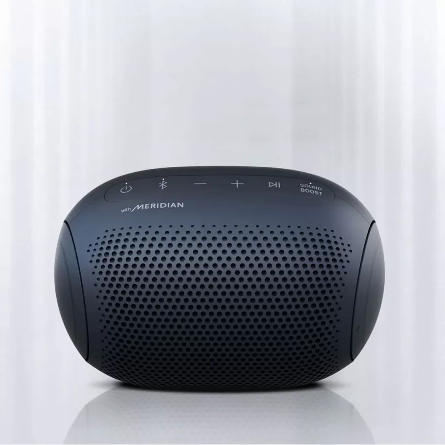 LG XBOOMGo PL2 prenosni bluetooth zvučnik - LG XBOOMGo PL2 sa tehnologijom Meridian. Zvuk snage 5 W. Dugotrajna baterija (10 sati). Vodootporan. Glasovno zadavanje komandi. - Slika