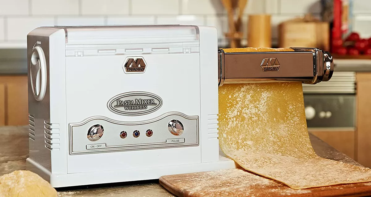 Električna mašina mikser za testeninu sa nastavcima MARCATO Pasta Fresca - Pasta Fresca mesi hleb, picu i biskvitno testo u roku od nekoliko minuta i seče različite oblike testenine zahvaljujući praktičnom priboru. - Slika