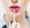 Revlon super sjajan karmin - Cherries in the snow R1508/0440 - thumbnail 3