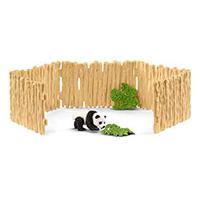Kliknite za detalje - Schleich Figure Divlje životinje - Mladunče pande u ogradi 42429